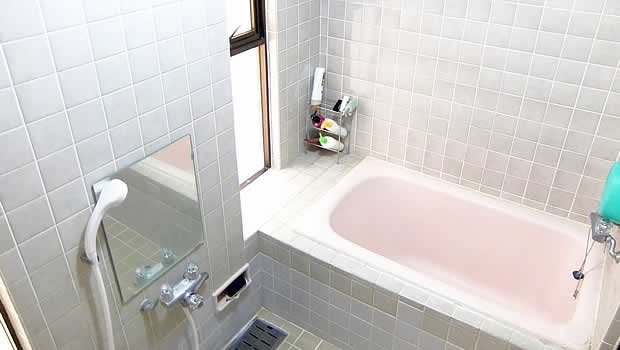 秋田片付け110番の浴室・浴槽クリーニング代行サービス