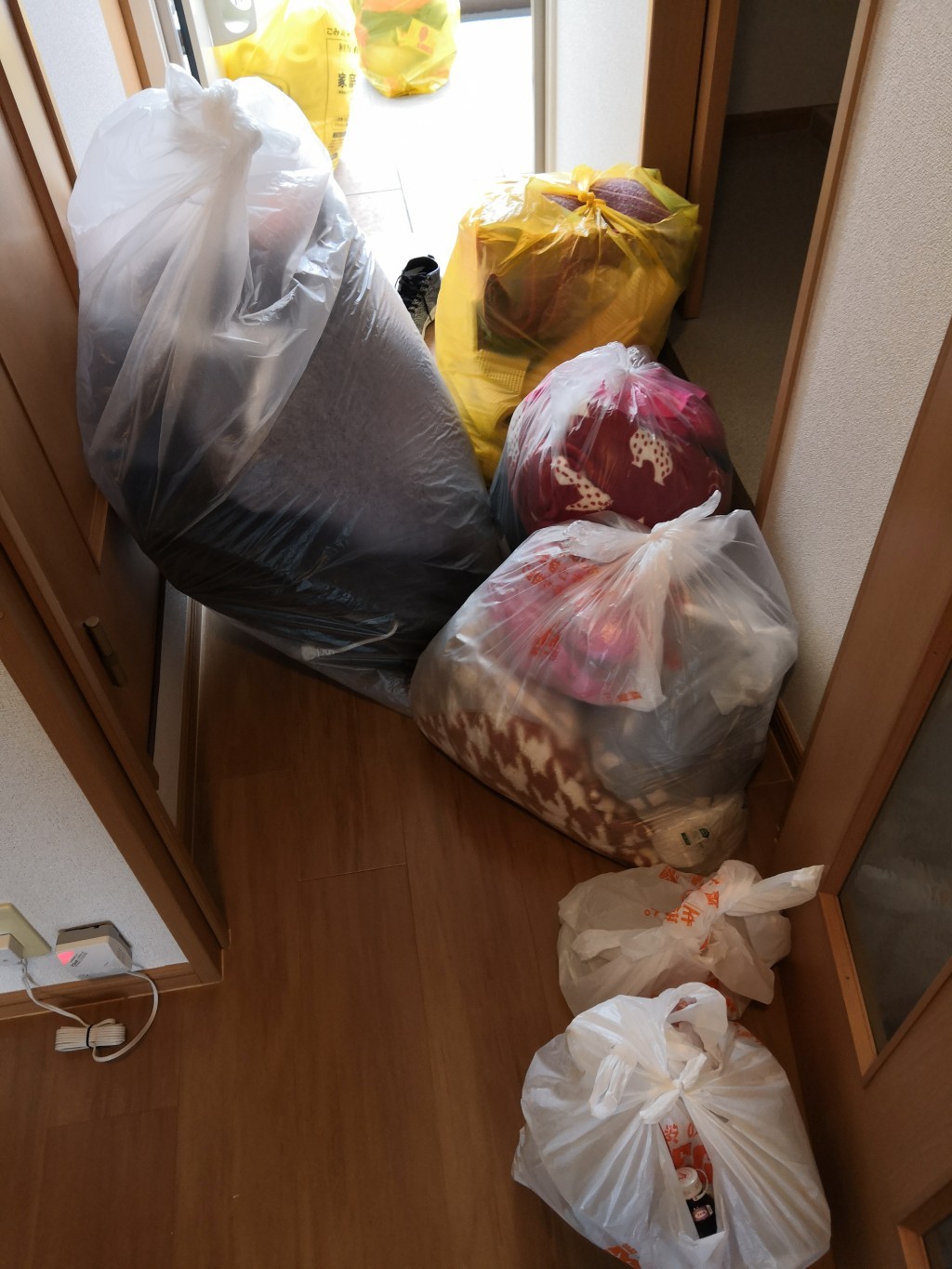 【大館市】カーペットなど軽トラック1台程度の不用品回収☆不用品を一気に処分でき、満足していただけました!