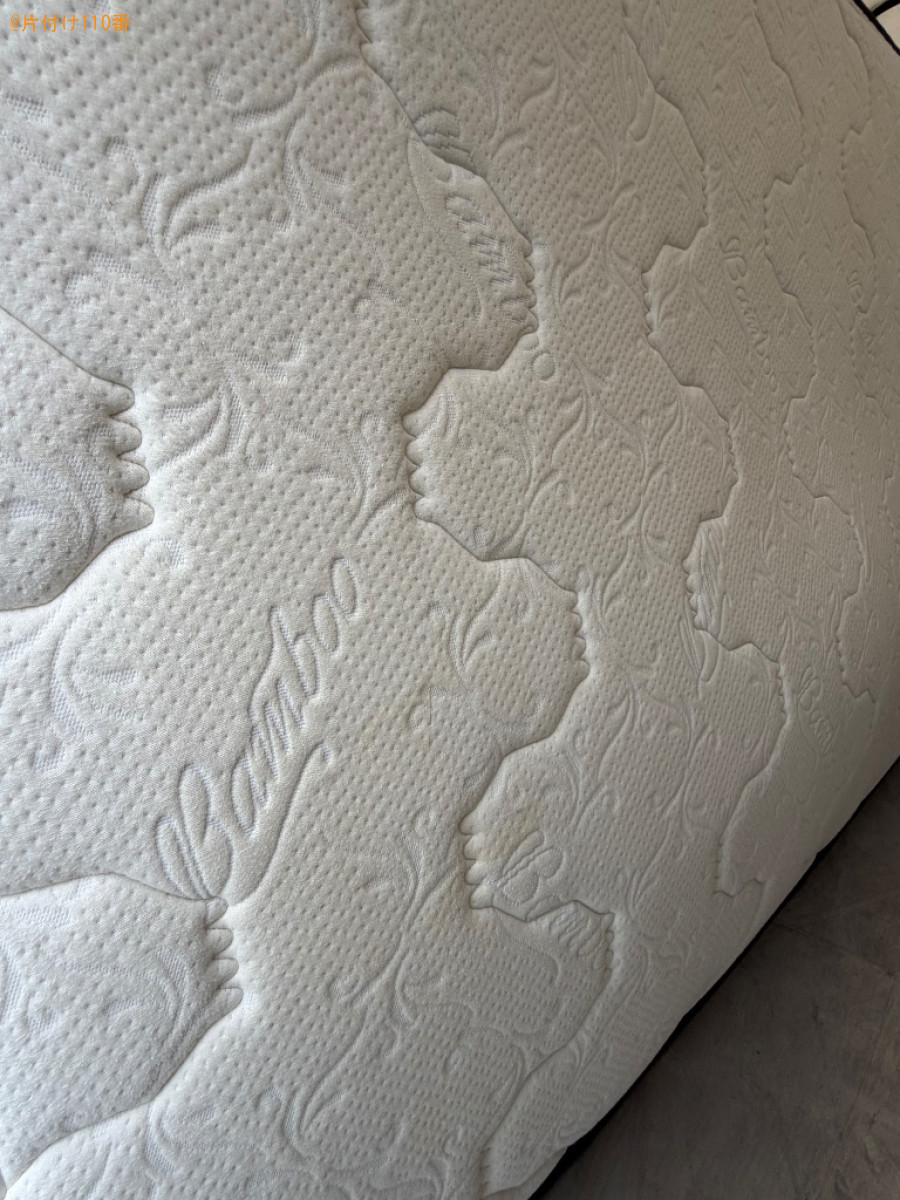 シングルベッドマットレス、ダブルベッドマットレス、布団等の回収