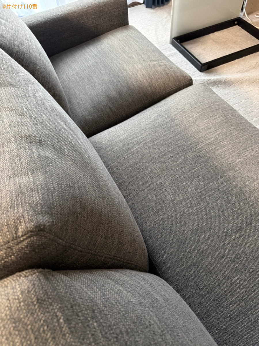 【青森市】三人掛けソファー、ローテーブルの回収・処分ご依頼